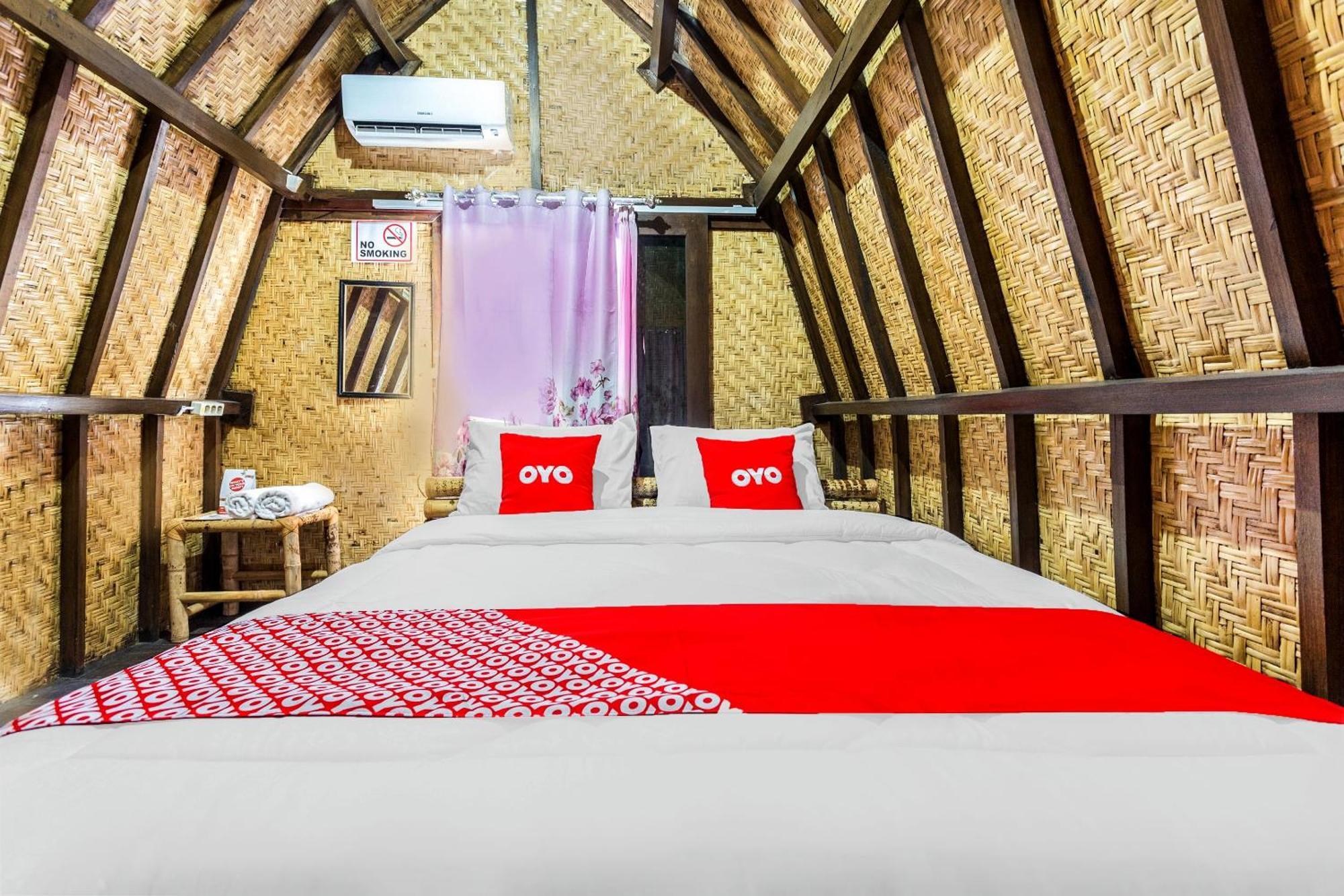 Oyo 1837 Telone Bungalow Palebah Exteriér fotografie