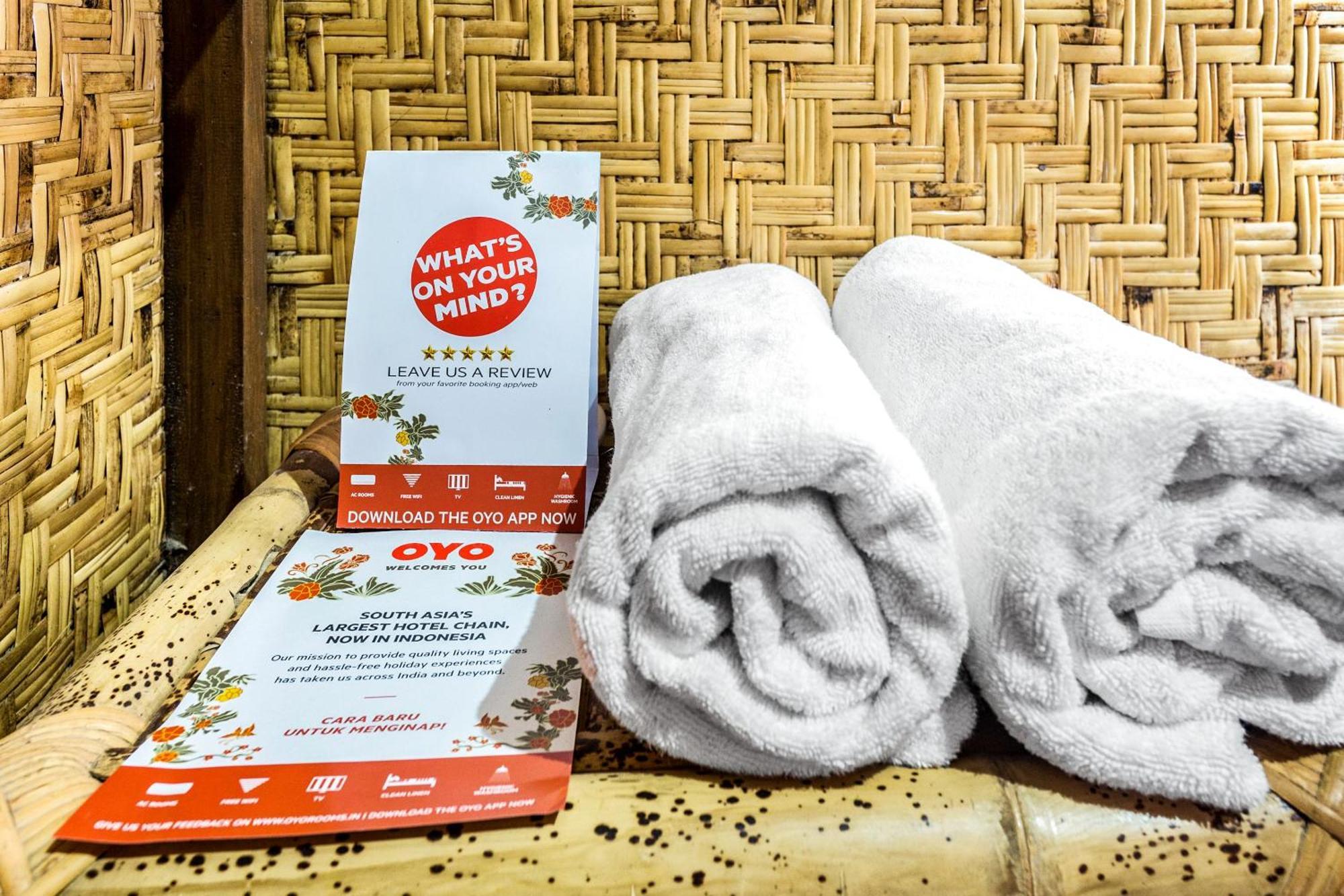 Oyo 1837 Telone Bungalow Palebah Exteriér fotografie