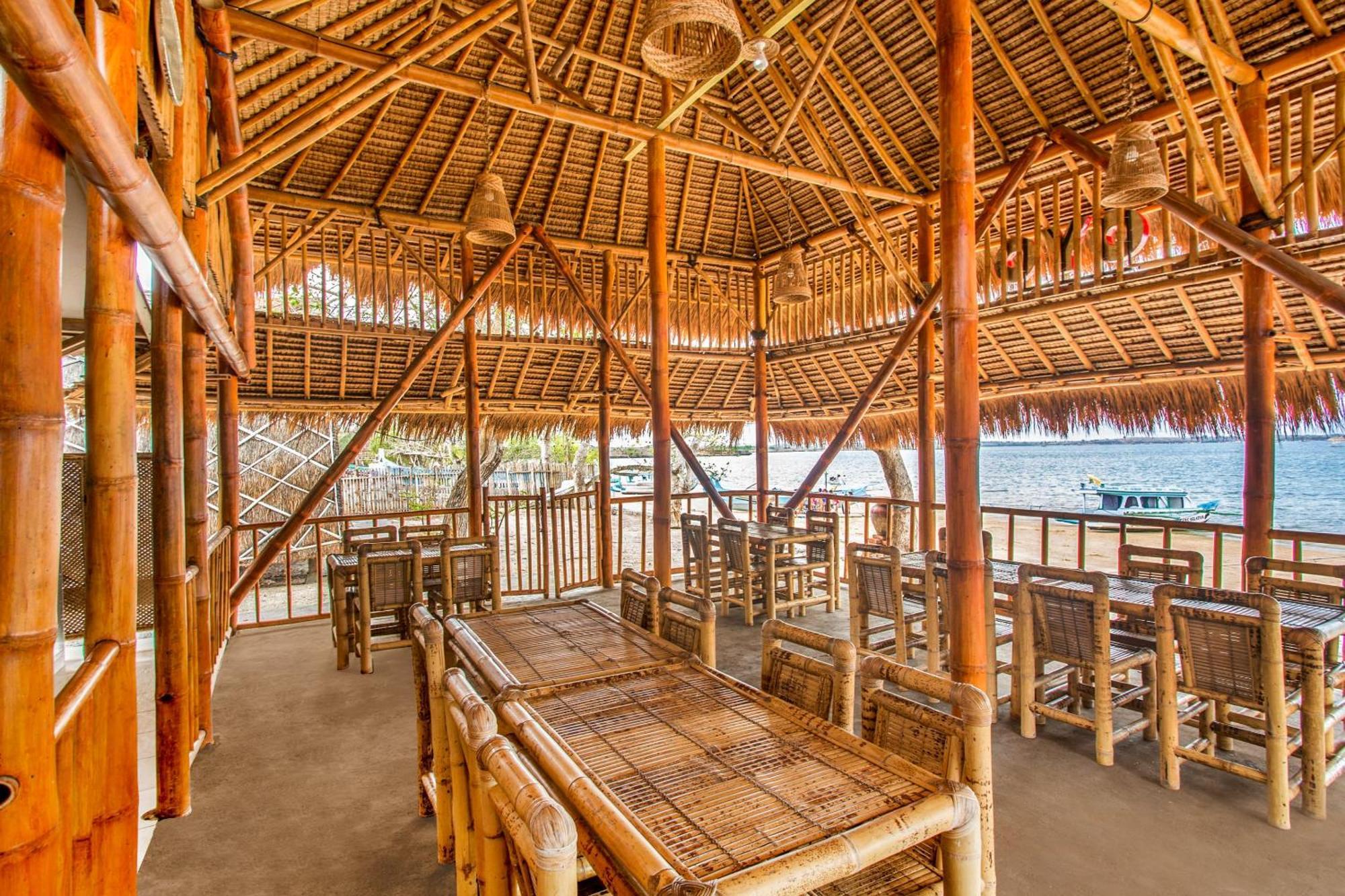 Oyo 1837 Telone Bungalow Palebah Exteriér fotografie